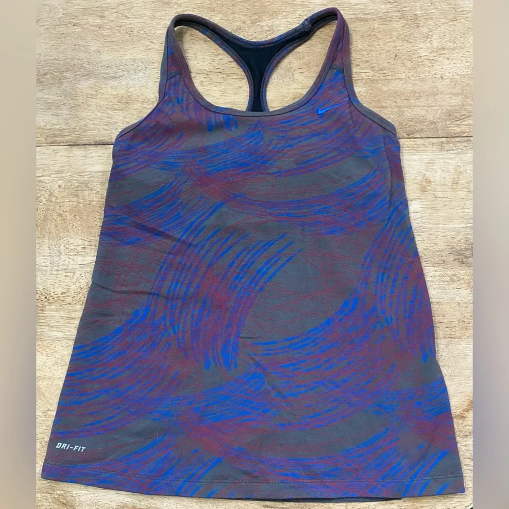Nike Dri Fit Women’s M Multi Color Scribble Racerback Tank With‎ Sports Bra